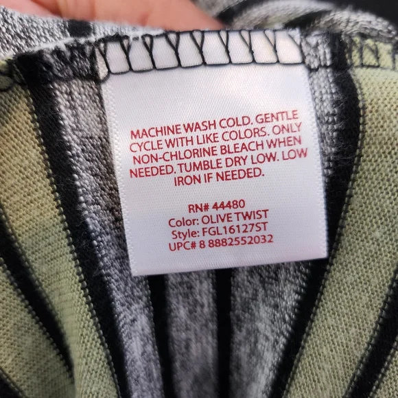 🫶🏽Striped tie waist midi dress - Picture 2 of 5